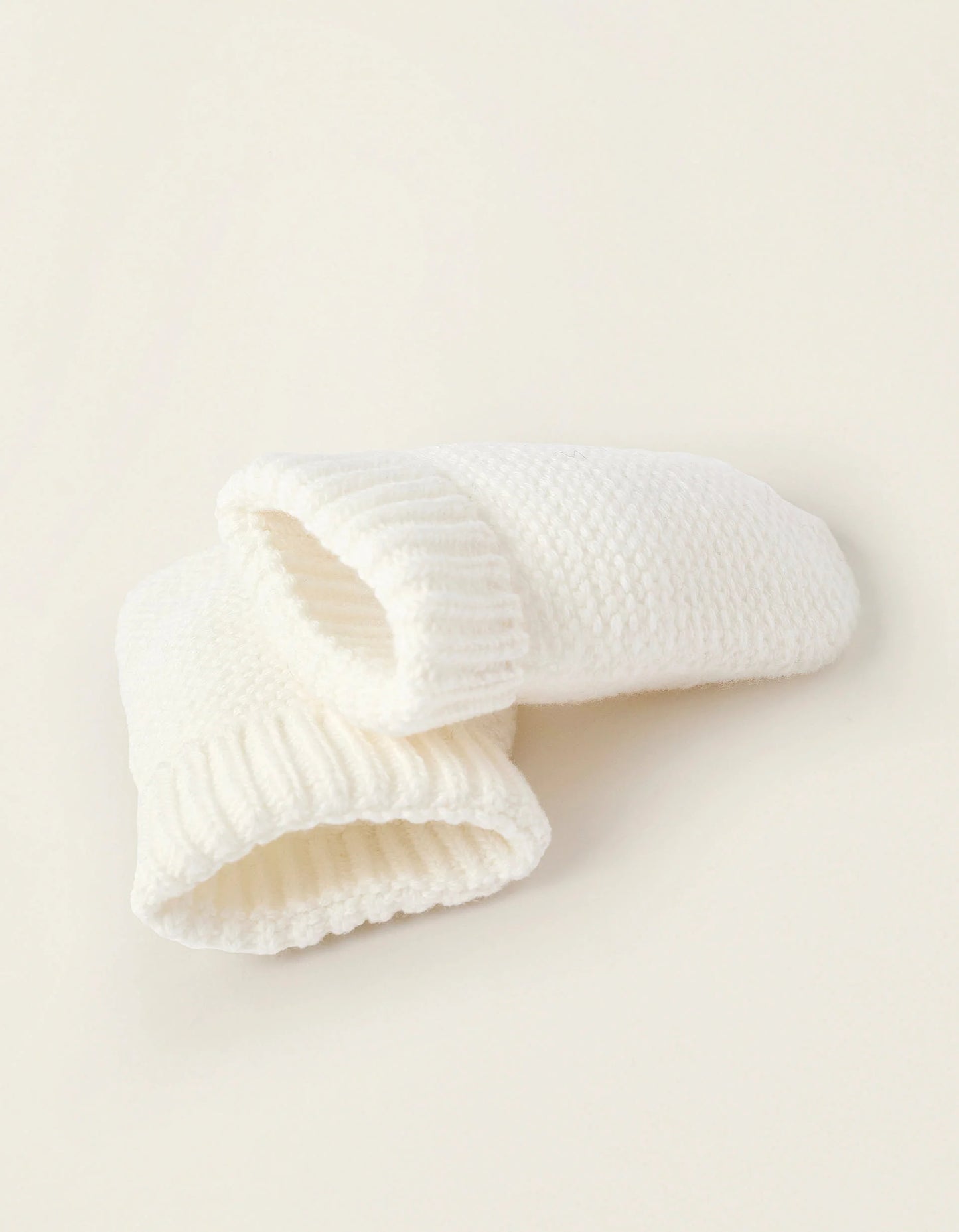 Knit Set Beanie + Gloves for Newborns, White