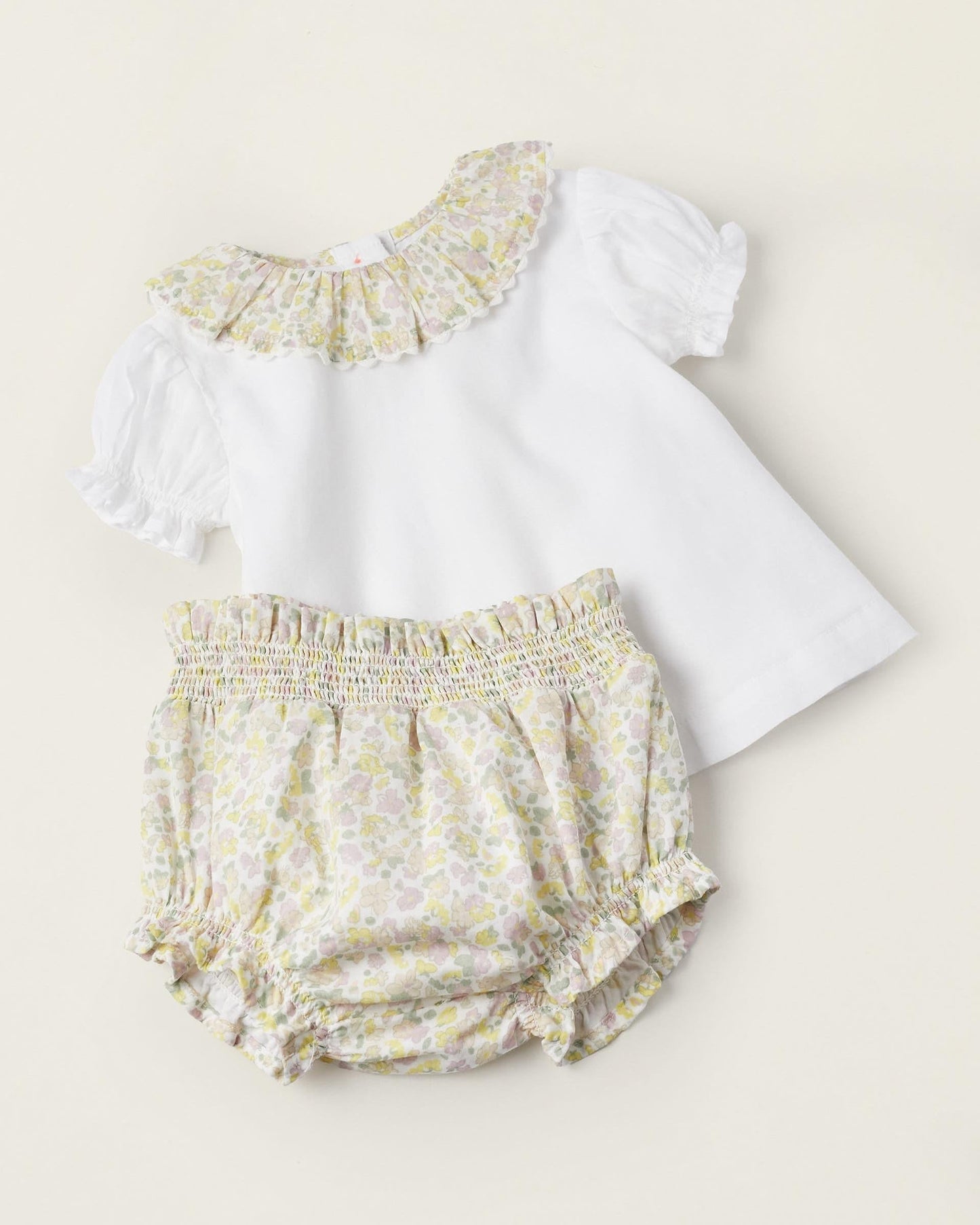 T-Shirt + Diaper Cover for Newborn Girls 'Floral', White